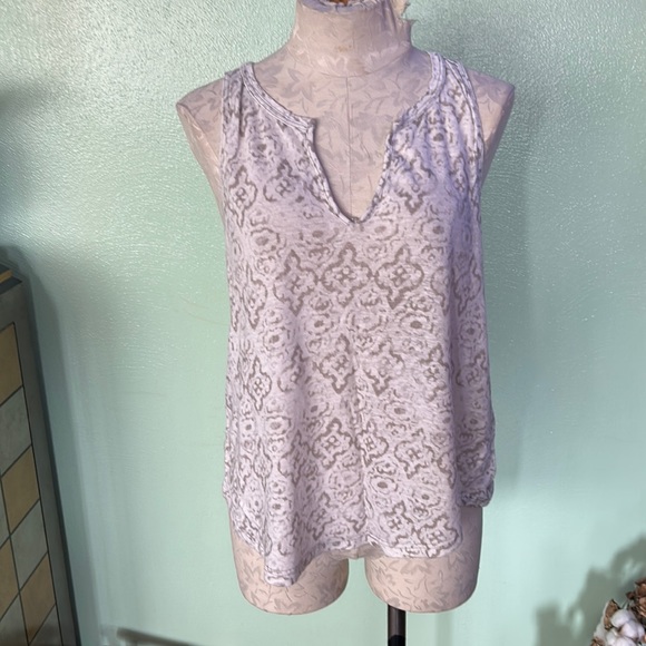 Athleta Tops - Athleta women’s tank top